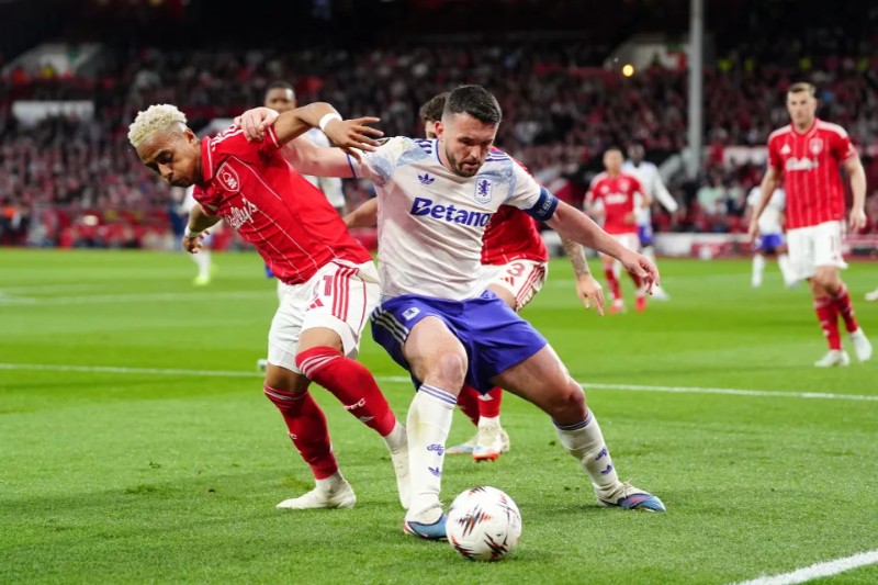 Aston Villa đủ sức đánh bại Nottingham